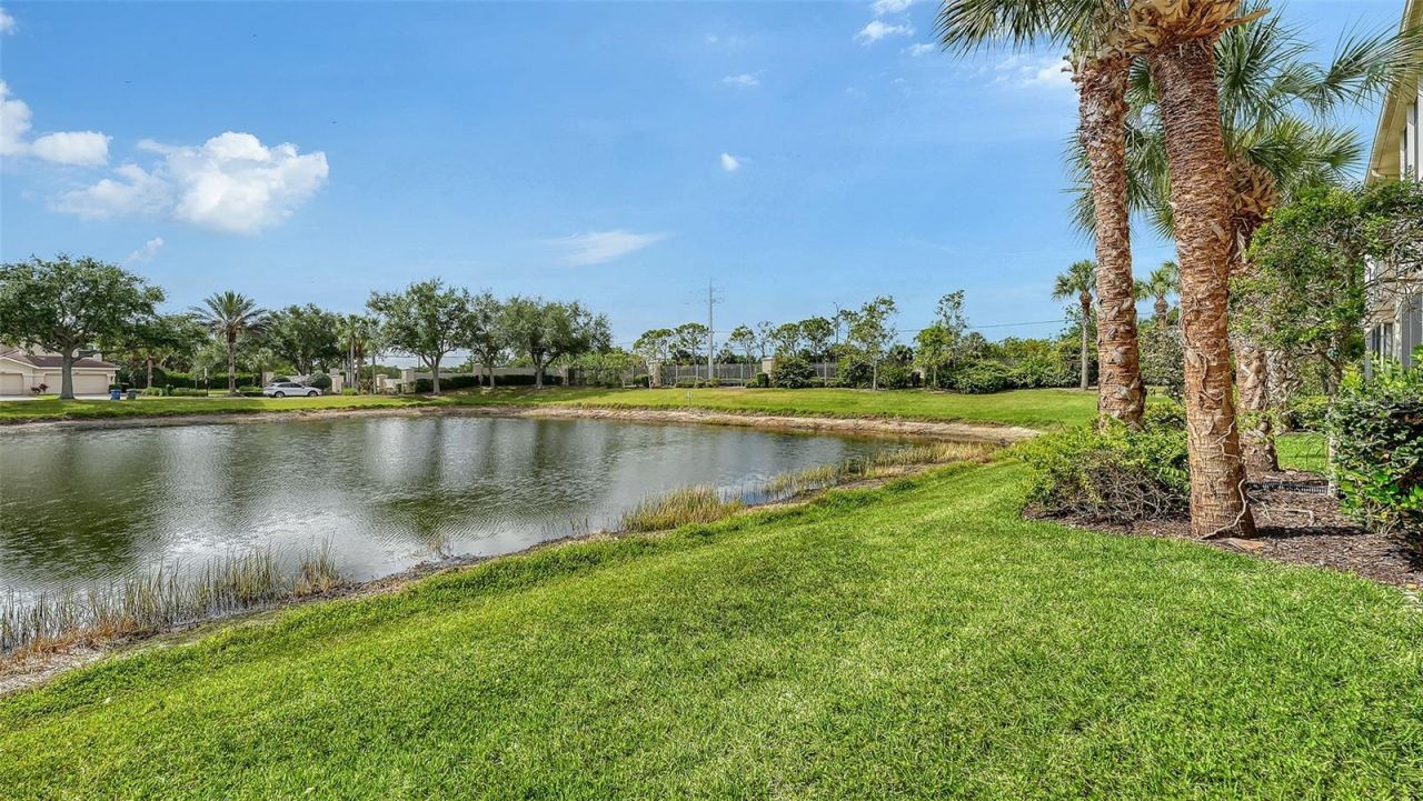 4469 Cinnamon Drive, Unit 2505, Sarasota, FL 34238 Photo