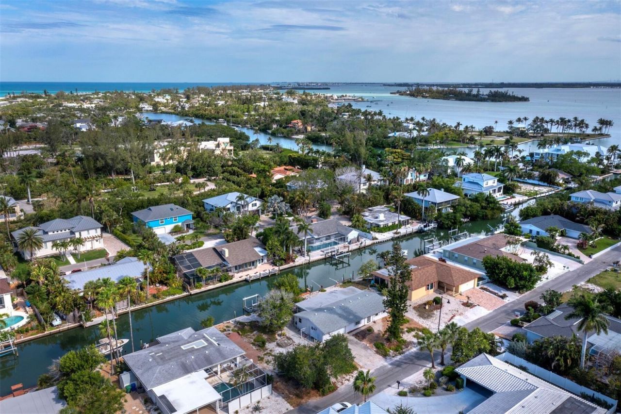 535 De Narvaez Drive, Longboat Key, FL 34228 Photo