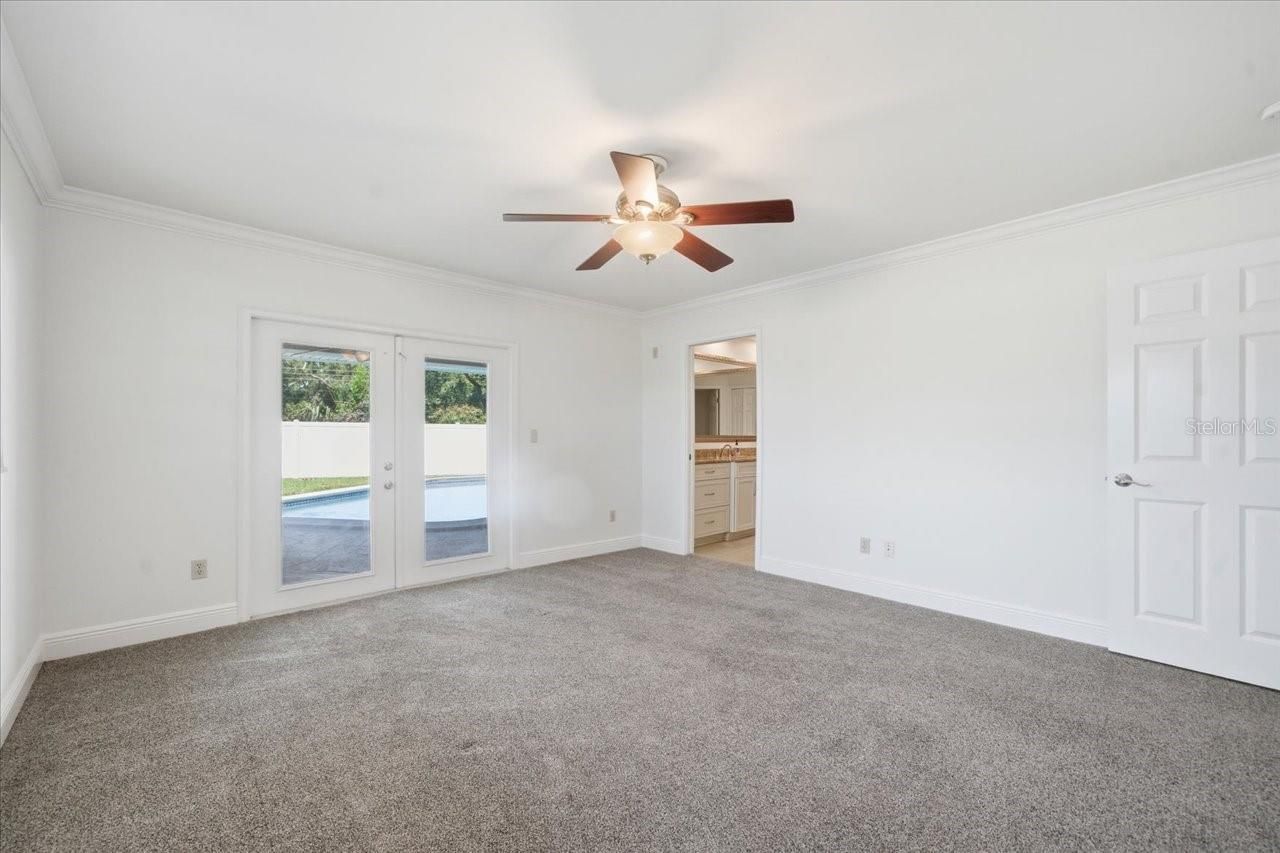 3042 Samara Drive, Tampa, FL 33618 Photo