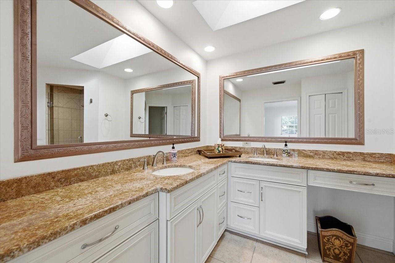 3042 Samara Drive, Tampa, FL 33618 Photo