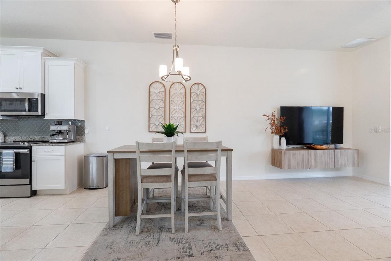 3108 King Palm Drive, New Smyrna Beach, FL 32168 Photo