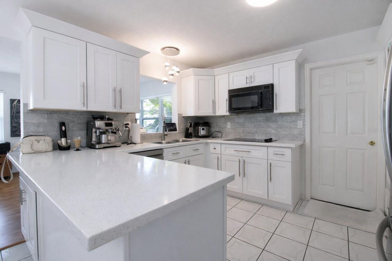4581 21st Avenue N, Saint Petersburg, FL 33713 Photo