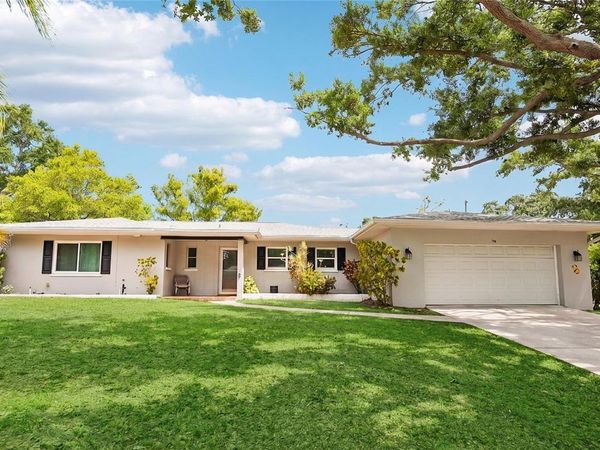 992 HILLWOOD DRIVE , DUNEDIN, FL 34698
