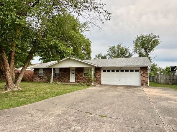 3505 Harvo Circle , Springdale, AR 72762