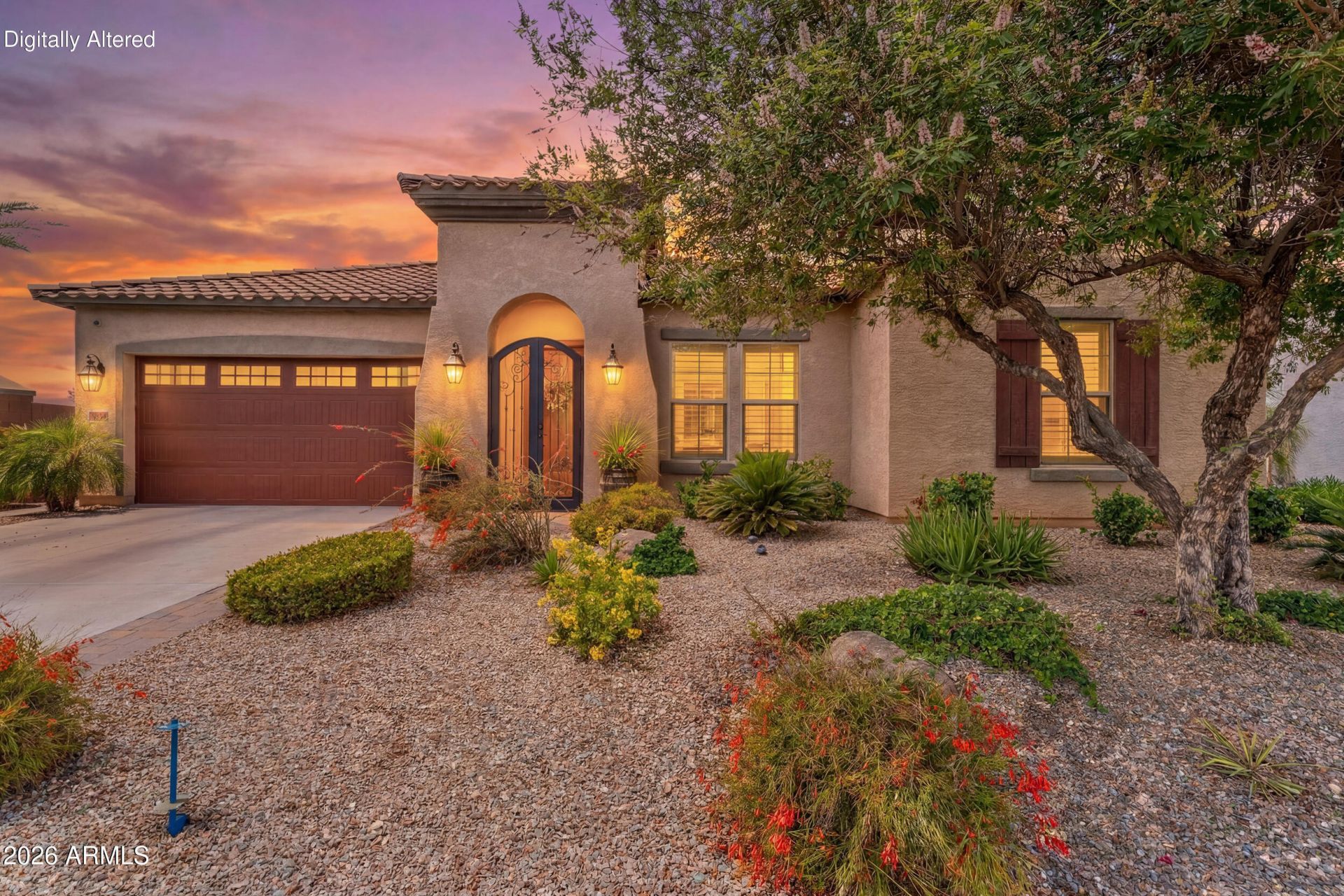 6834 S Jacqueline Way, Gilbert, AZ 85298 Main Photo
