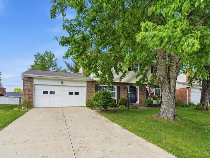 8616 Linderwood Lane, Cincinnati, OH 45255 Photo 3