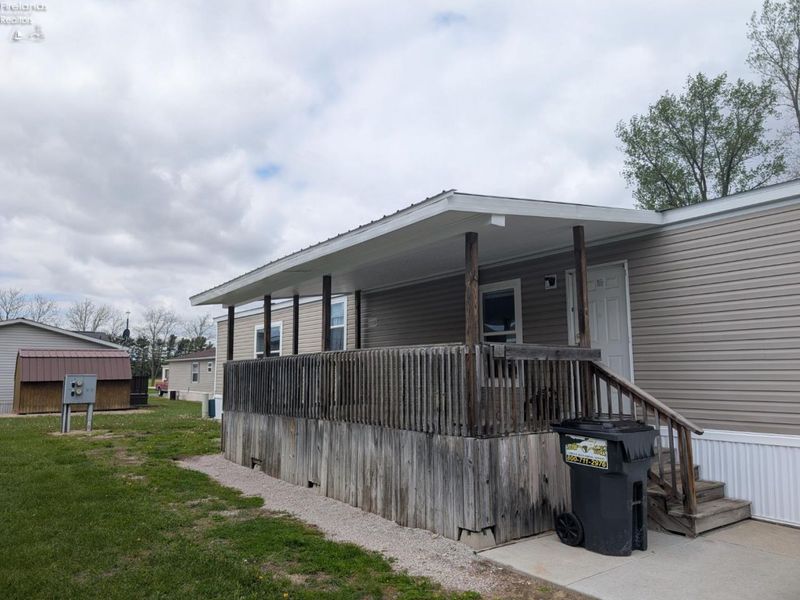 220 Maple Lane, Unit 82, Green Springs, OH 44836 Photo 32