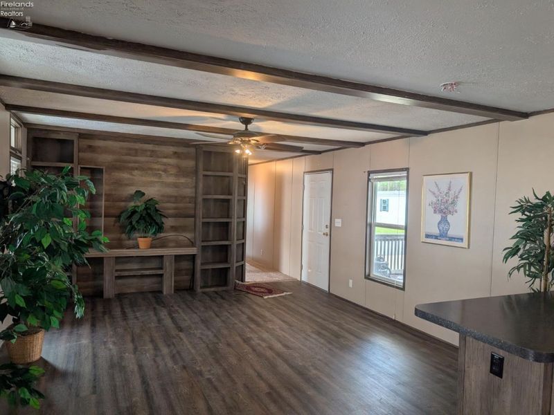 220 Maple Lane, Unit 82, Green Springs, OH 44836 Photo 5