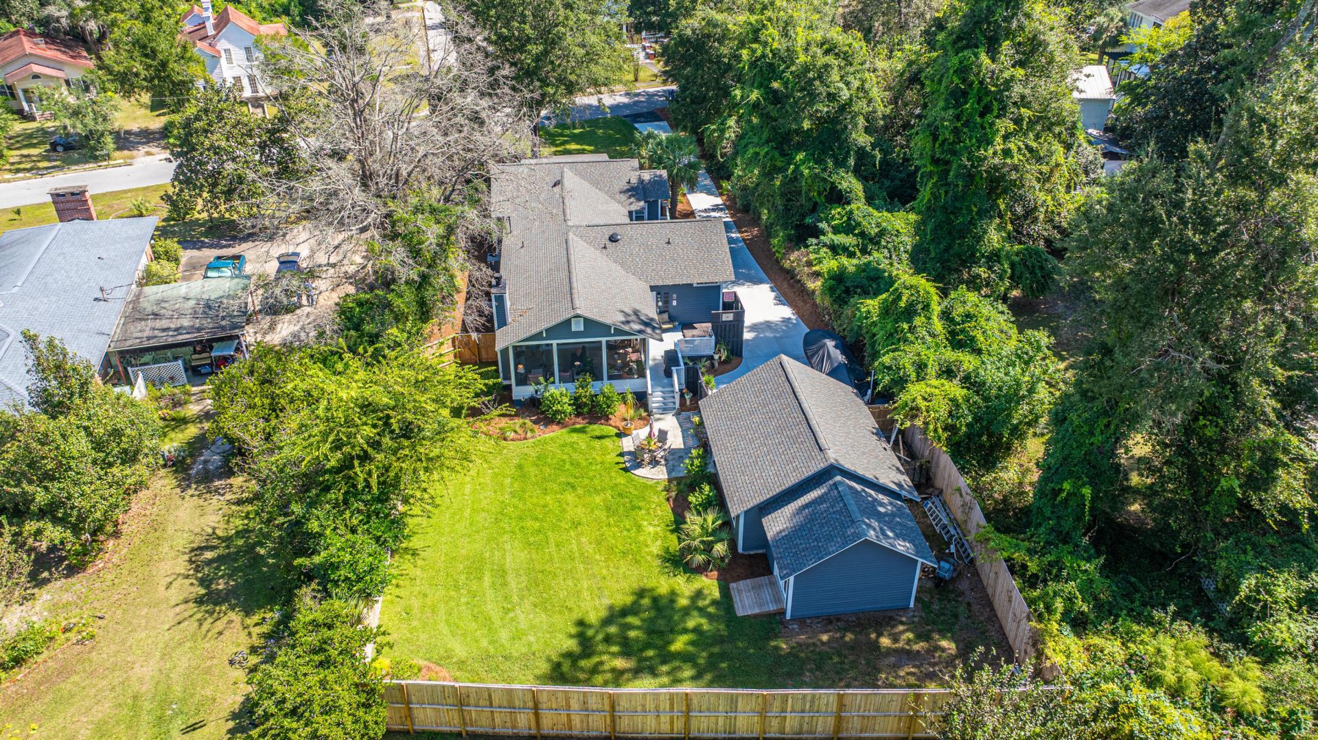 117 Fishburne Street Photo 66