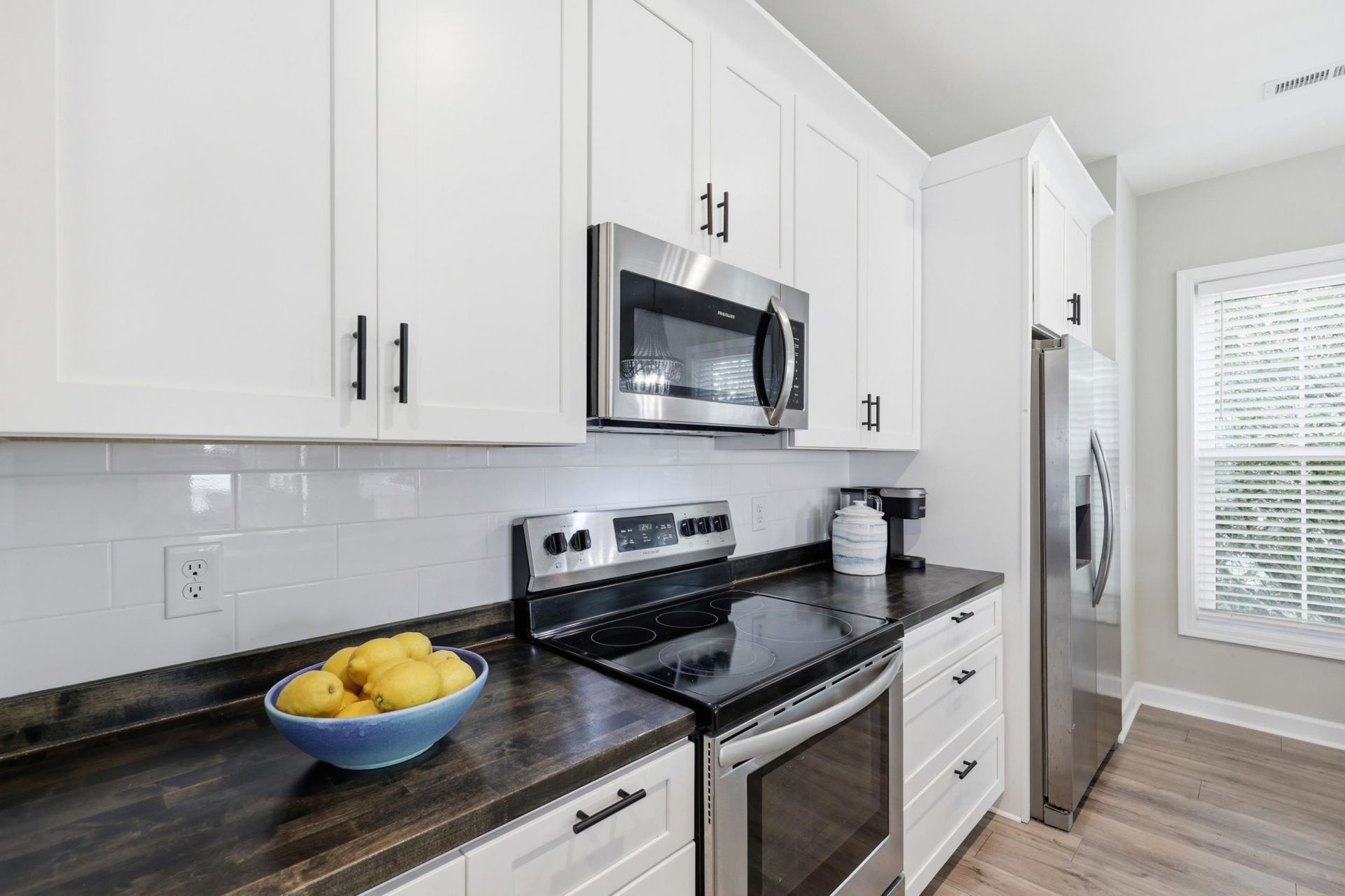 119 Enclave Pl.  Photo 9