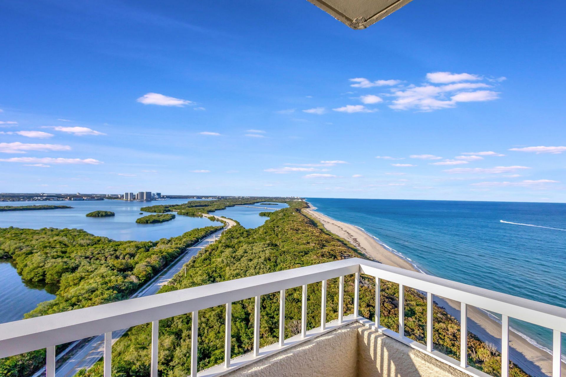 5550 N Ocean Drive, Unit 21c, Singer Island, FL 33404 Photo