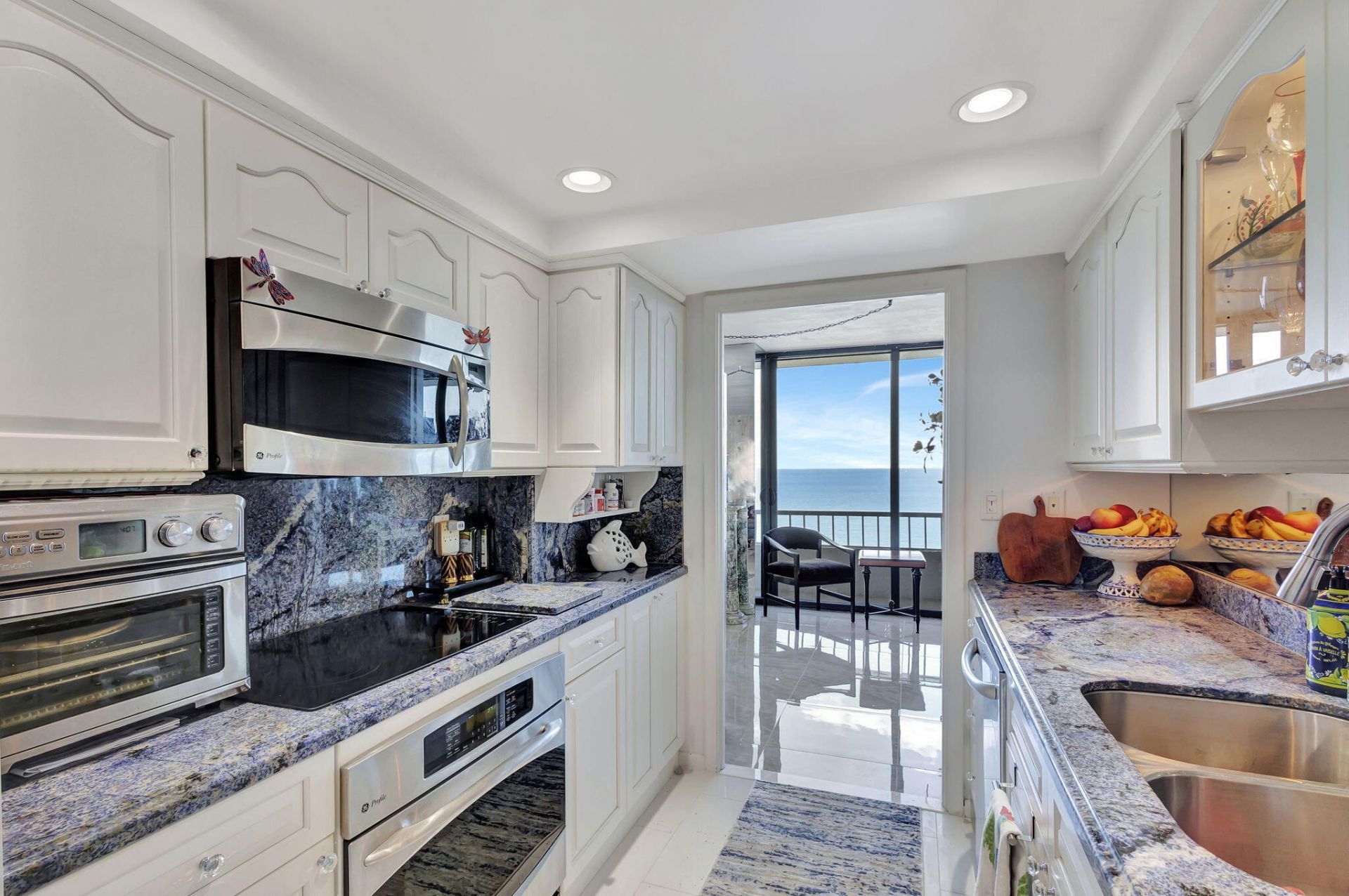 5550 N Ocean Drive, Unit 21c, Singer Island, FL 33404 Photo