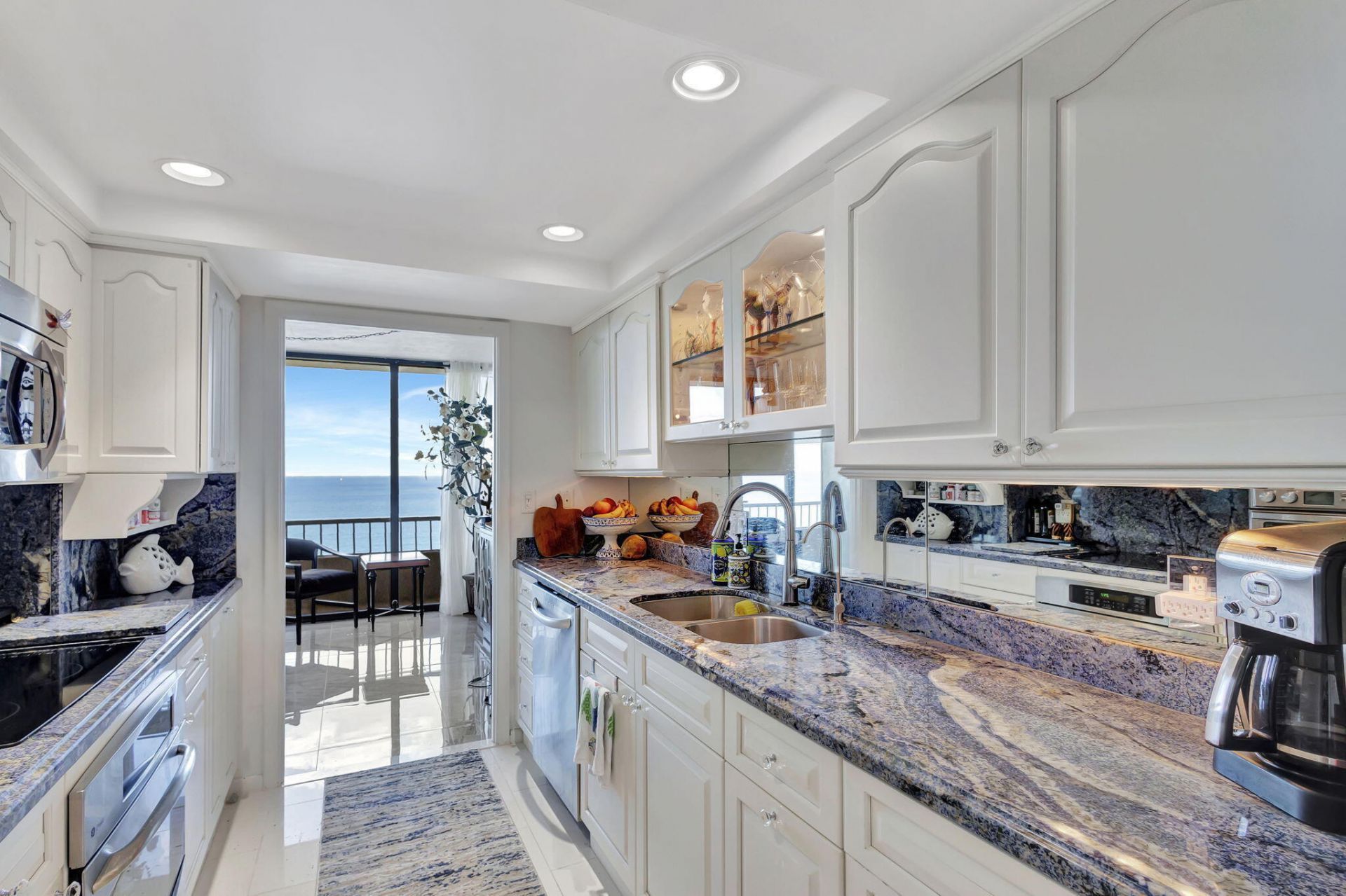 5550 N Ocean Drive, Unit 21c, Singer Island, FL 33404 Photo