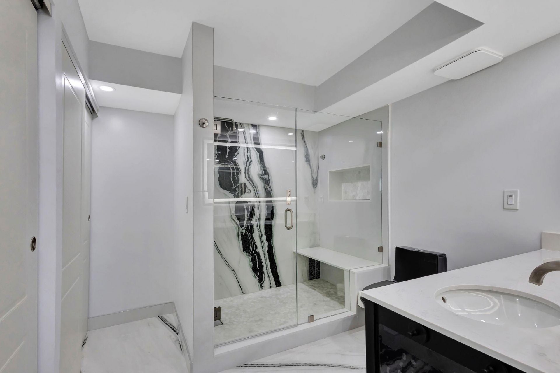 5550 N Ocean Drive, Unit 21c, Singer Island, FL 33404 Photo