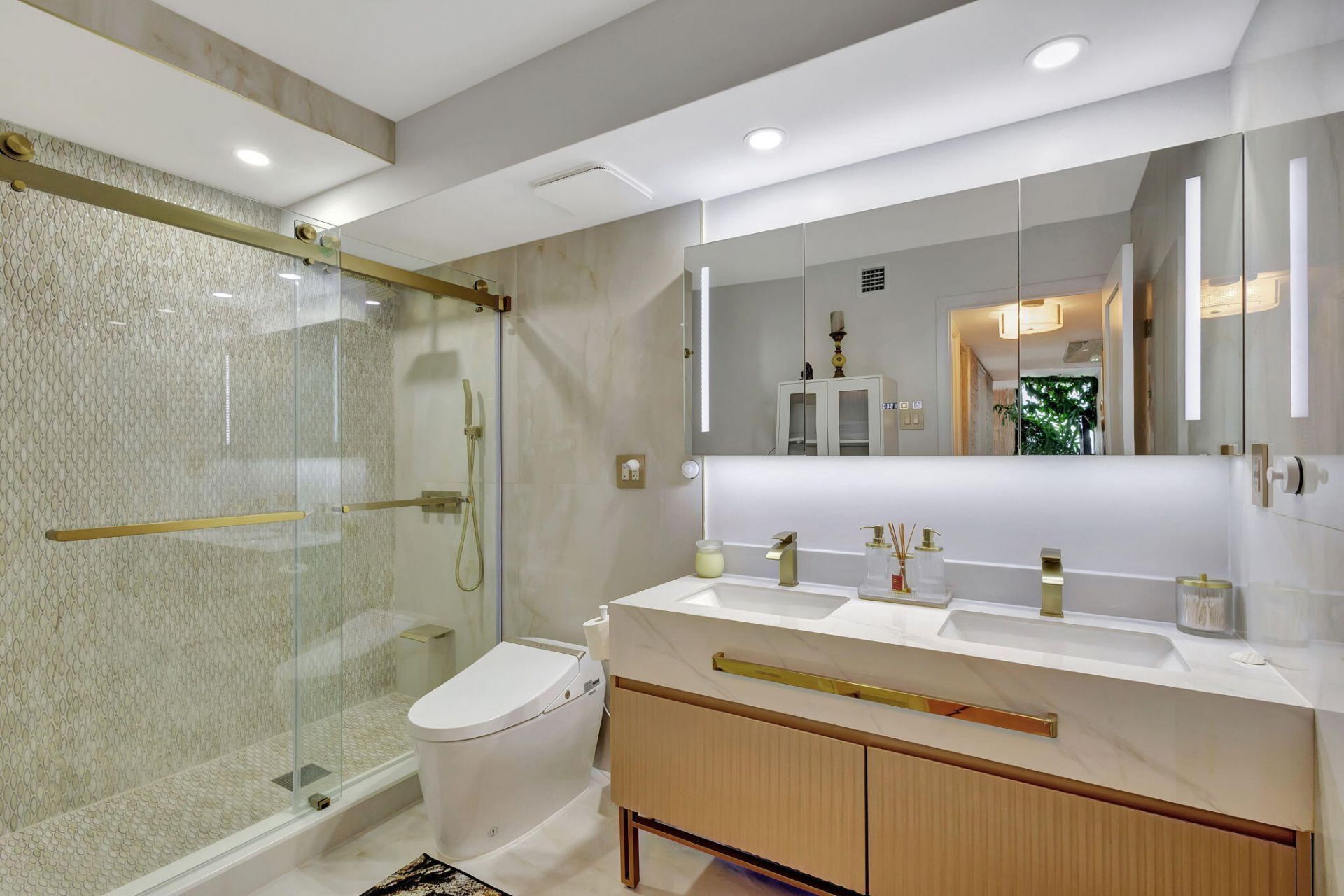 5550 N Ocean Drive, Unit 21c, Singer Island, FL 33404 Photo
