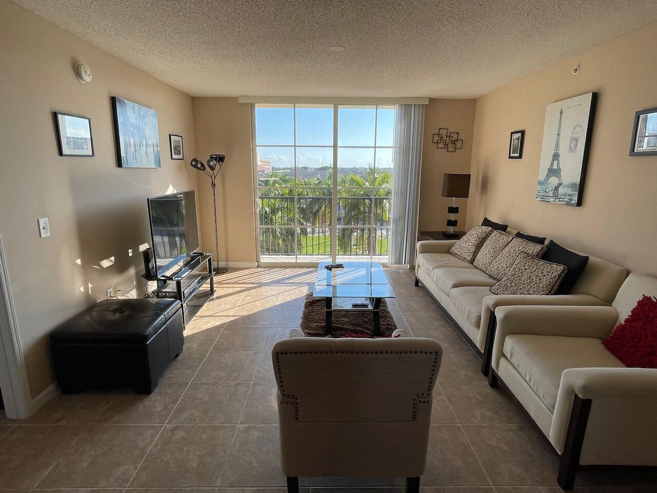 651 Okeechobee Boulevard, Unit 501, West Palm Beach, FL 33401 Photo