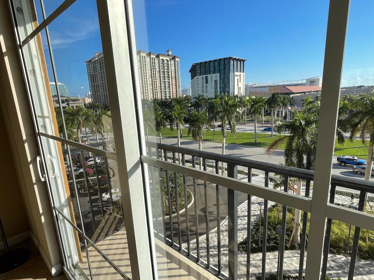 651 Okeechobee Boulevard, Unit 501, West Palm Beach, FL 33401 Photo
