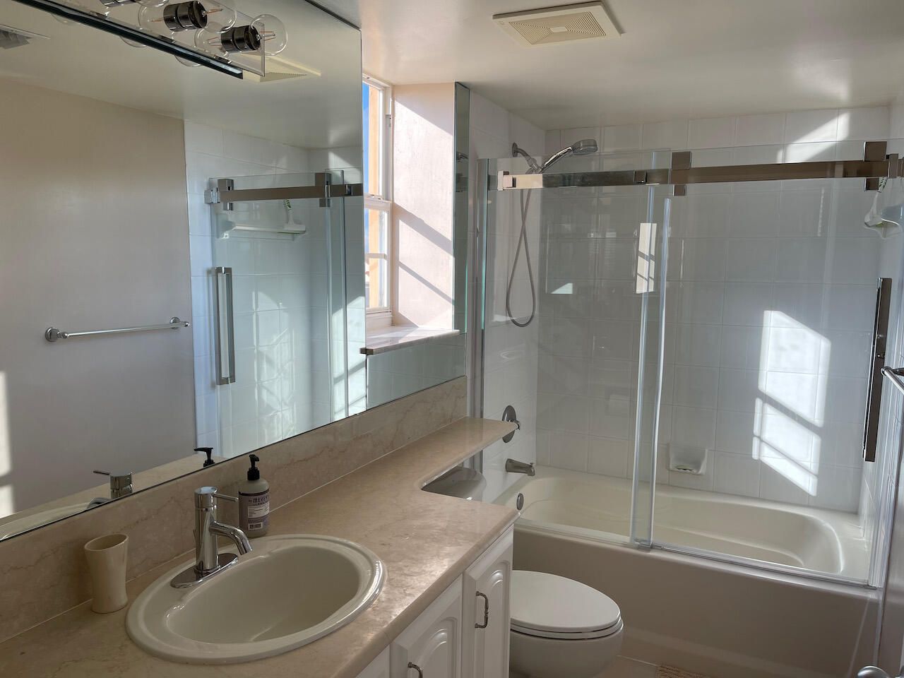 651 Okeechobee Boulevard, Unit 501, West Palm Beach, FL 33401 Photo