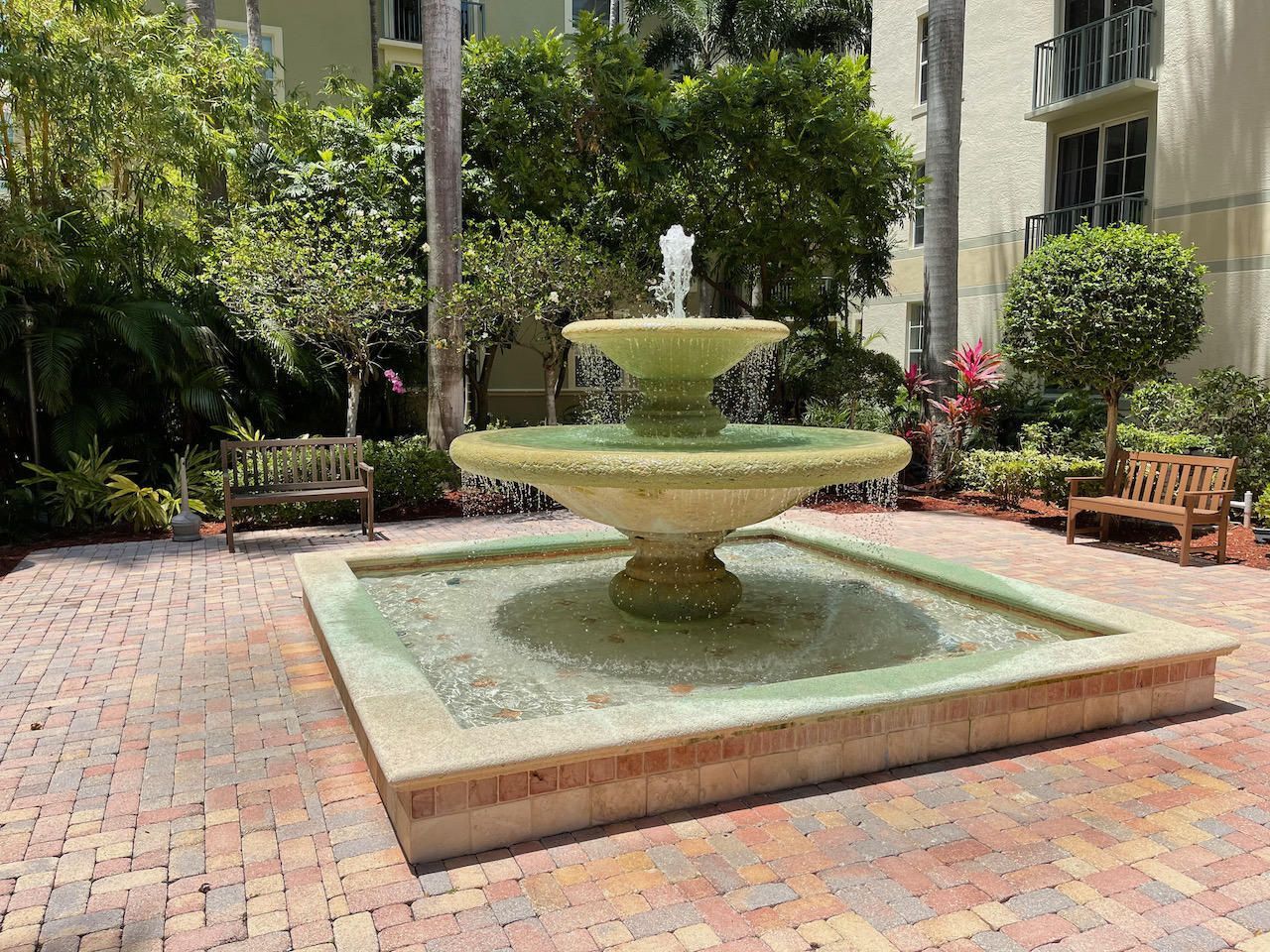 651 Okeechobee Boulevard, Unit 501, West Palm Beach, FL 33401 Photo
