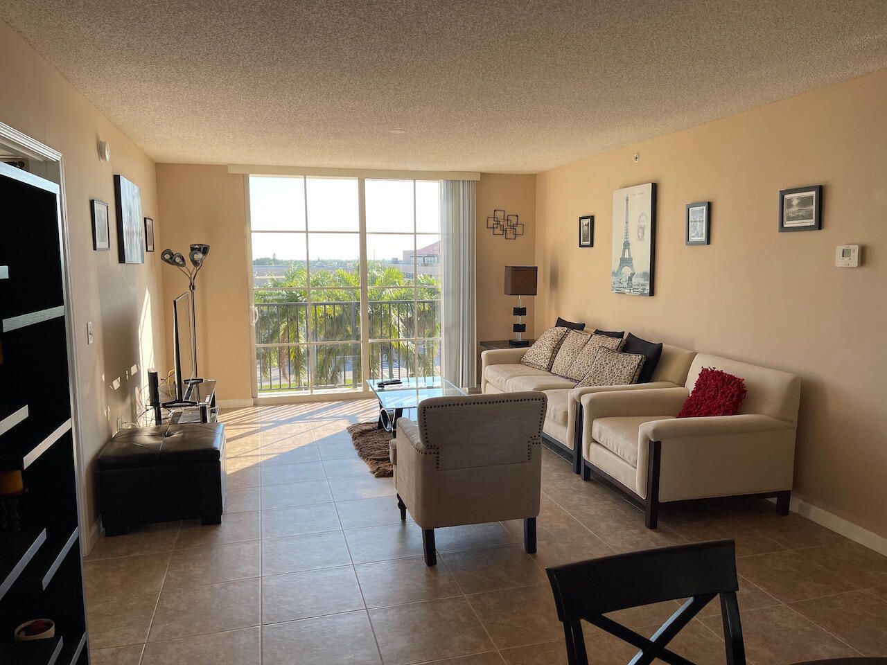 651 Okeechobee Boulevard, Unit 501, West Palm Beach, FL 33401 Photo