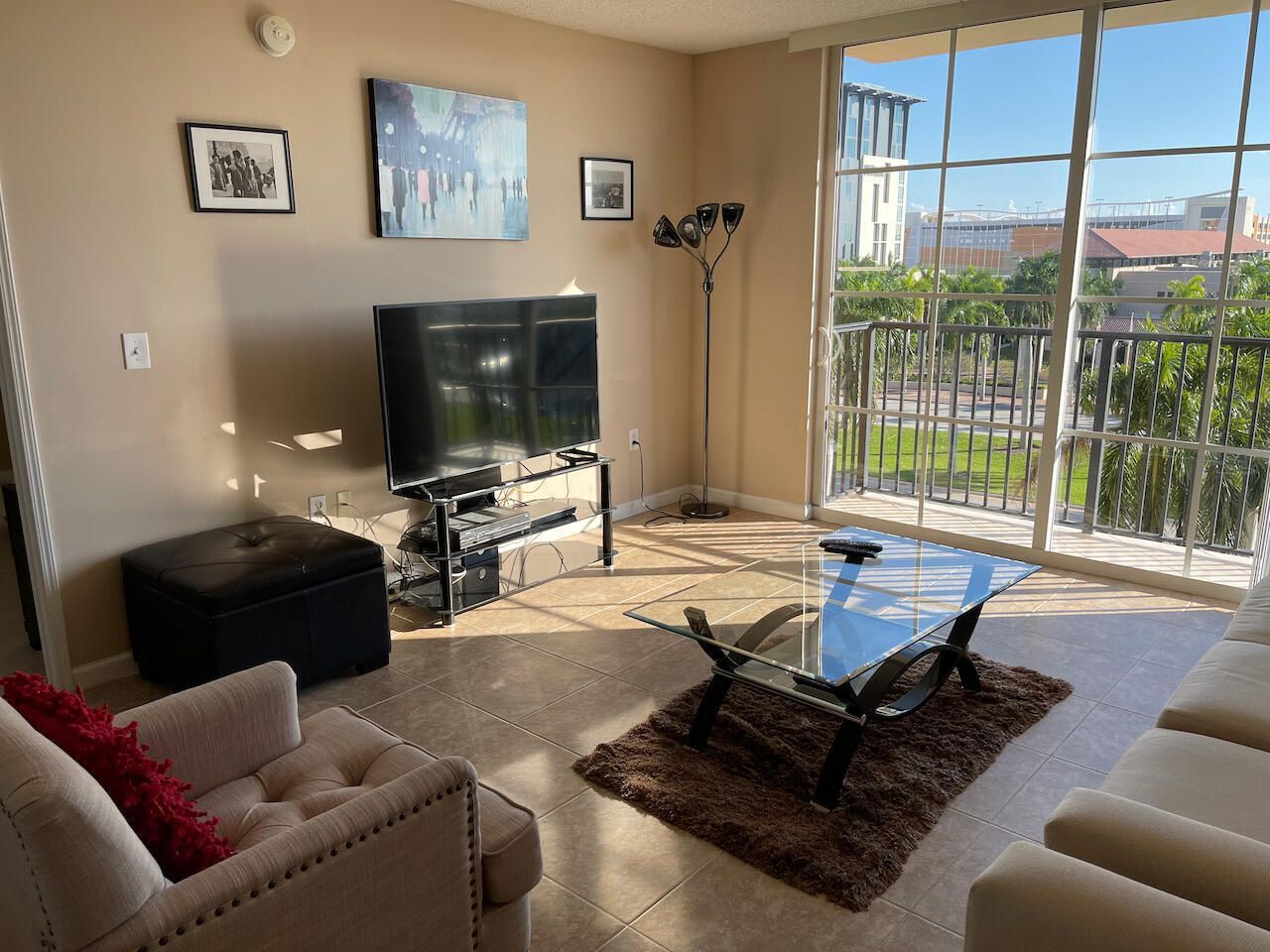 651 Okeechobee Boulevard, Unit 501, West Palm Beach, FL 33401 Photo
