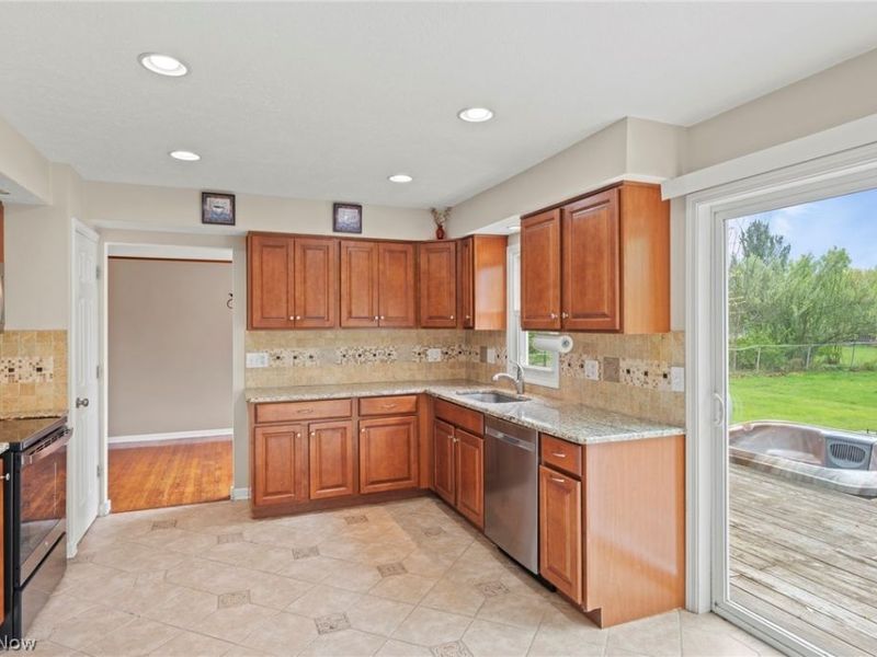 13257 Whitney Road, Strongsville, OH 44136 Photo 10
