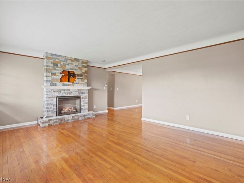 13257 Whitney Road, Strongsville, OH 44136 Photo 4