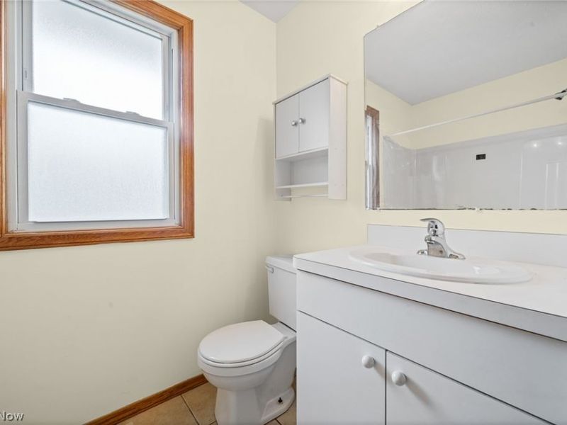 4910 & 4912 Yorkshire Avenue, Parma, OH 44134 Photo 26
