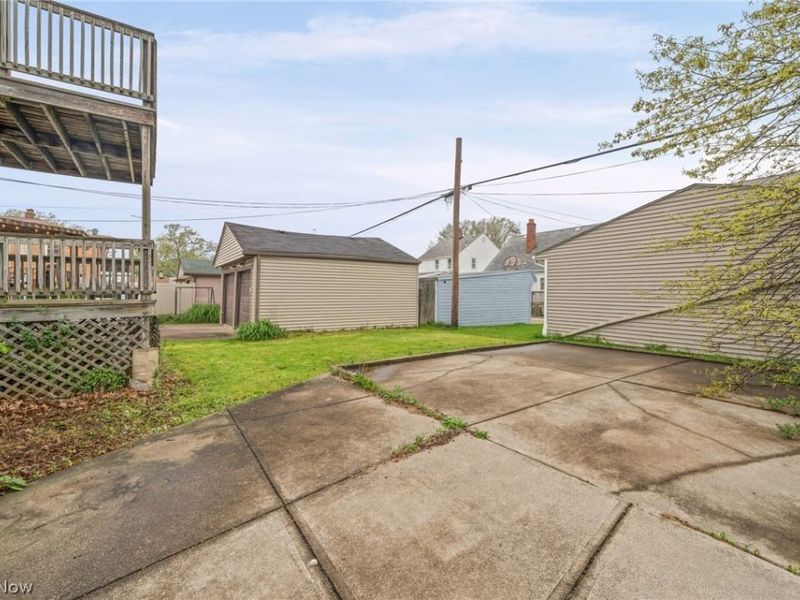 4910 & 4912 Yorkshire Avenue, Parma, OH 44134 Photo 34