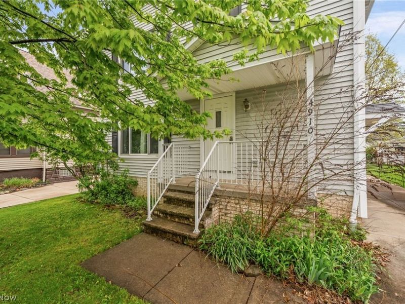 4910 & 4912 Yorkshire Avenue, Parma, OH 44134 Photo 6