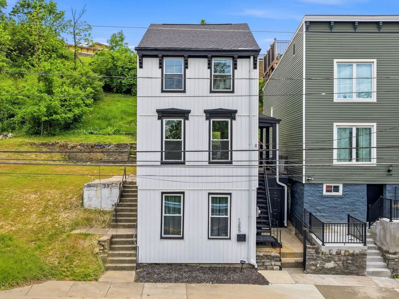 1255 W Pike Street, Covington, KY 41011 Photo 1