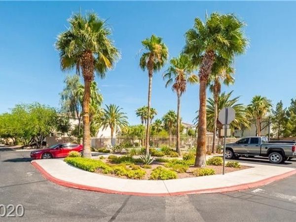 2573 Upton Court , Henderson, NV 89052