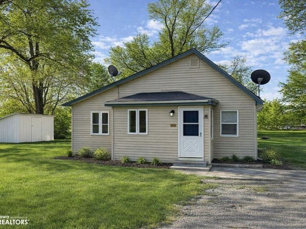520 6th Street, Murray, IA 50174