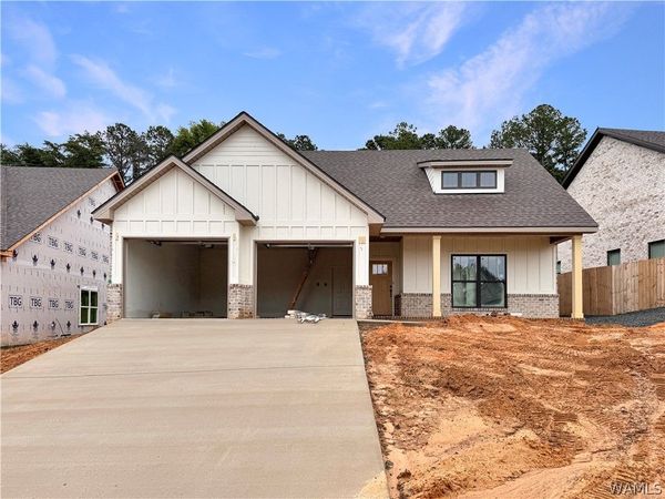 9595 Crete Circle, Tuscaloosa, AL 35406