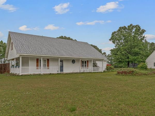 64 County Road 421, Jonesboro, AR 72404