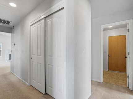 1707 Chateau Dr, Olivehurst, CA 95961 Photo