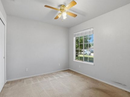 1707 Chateau Dr, Olivehurst, CA 95961 Photo