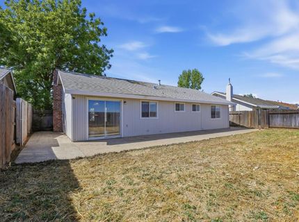 1707 Chateau Dr, Olivehurst, CA 95961 Photo