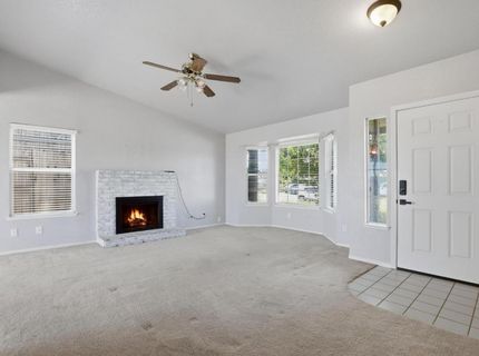 1707 Chateau Dr, Olivehurst, CA 95961 Photo