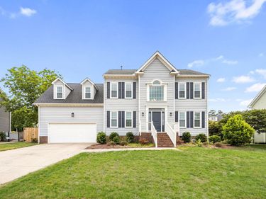 907 Newington Way, Apex, NC 27502