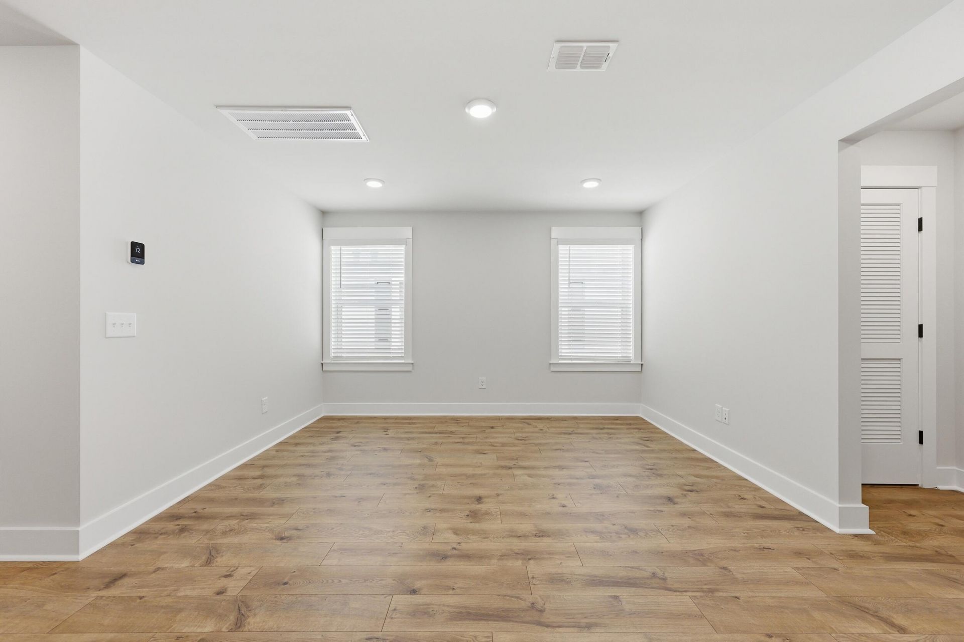 214 Twinleaf Court Photo 16
