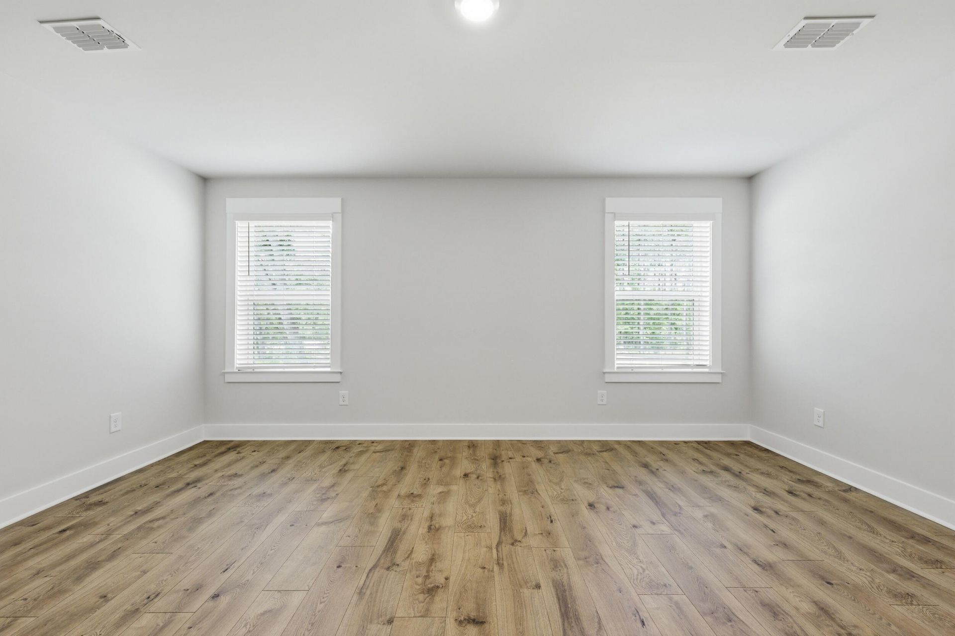 214 Twinleaf Court Photo 25