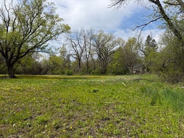 2503 Salem Boulevard , Zion, IL 60099