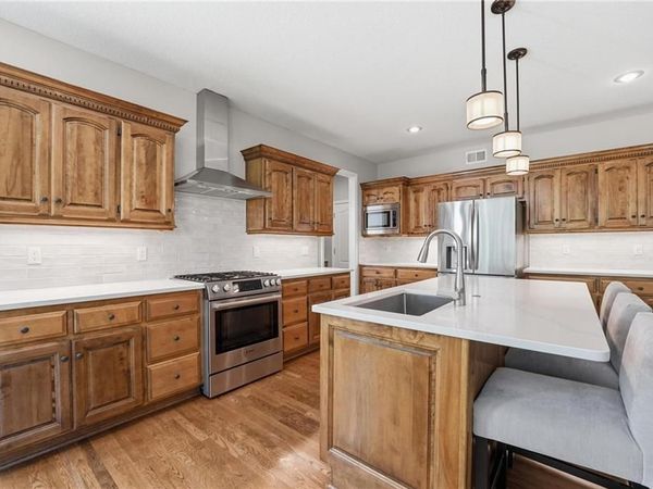 4910 W 155TH Terrace, Overland Park, KS 66224