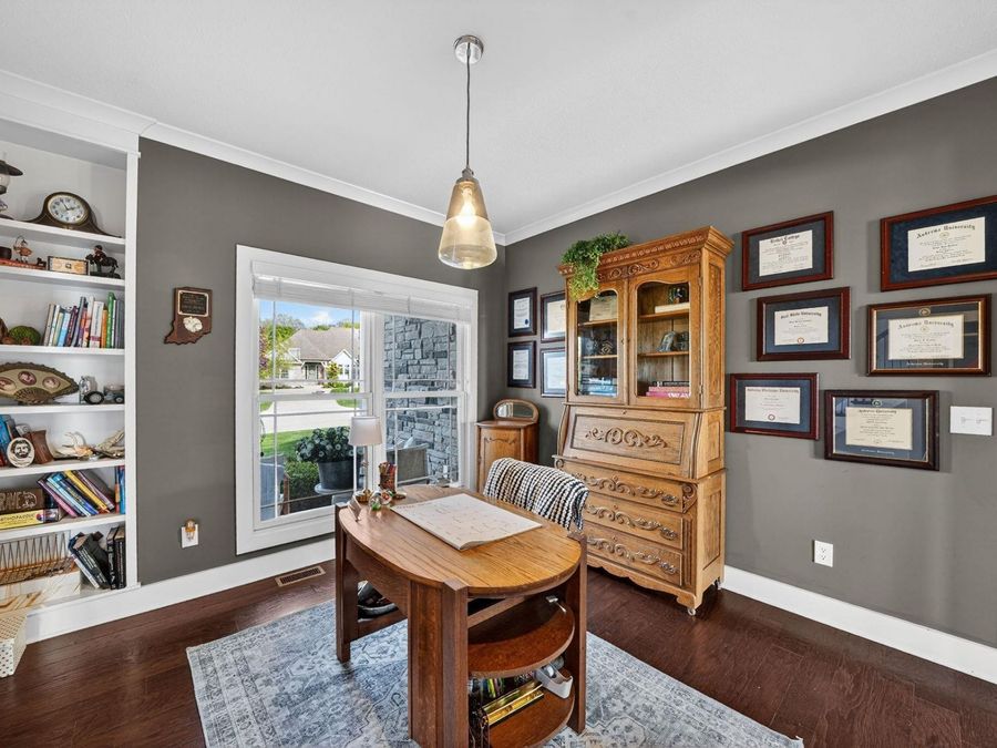 Property Image 4