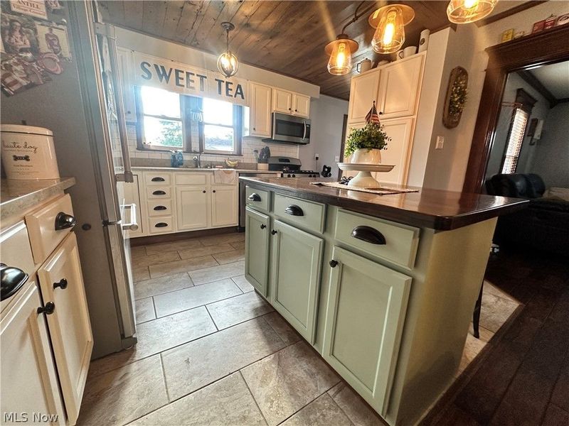 817 Walnut Street , Caldwell, OH 43724 Photo 10