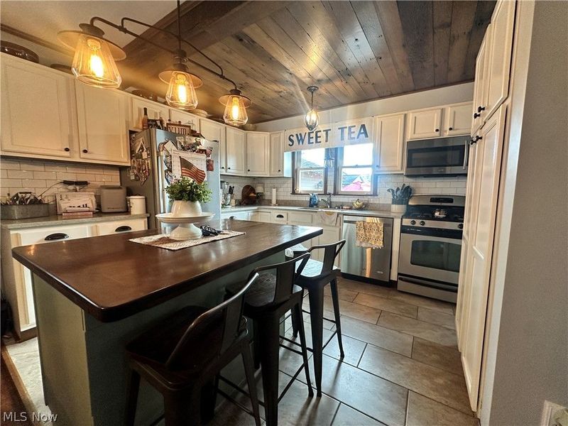 817 Walnut Street , Caldwell, OH 43724 Photo 8