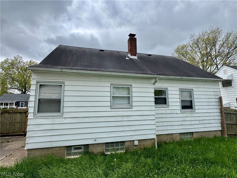 871 N Firestone Boulevard , Akron, OH 44306 Photo 6