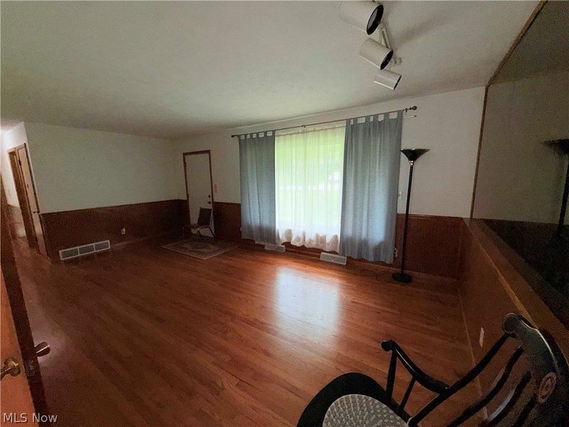 3591 Dayton Avenue, Kent, OH 44240 Photo 8