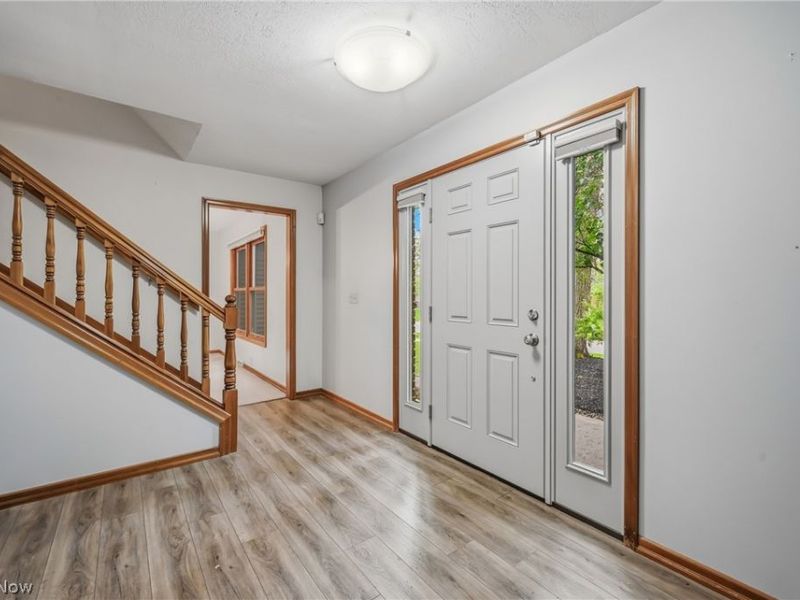 1178 Logan Woods Drive, Hubbard, OH 44425 Photo 3